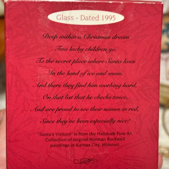 NIB Pier One Ornament Holder with Vintage Hallmark 1995 Santa's Visitor Ornament - Picture 6 of 7